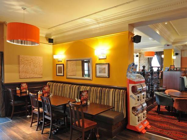 Brentwood Inn By Greene King Inns Rotherham Buitenkant foto