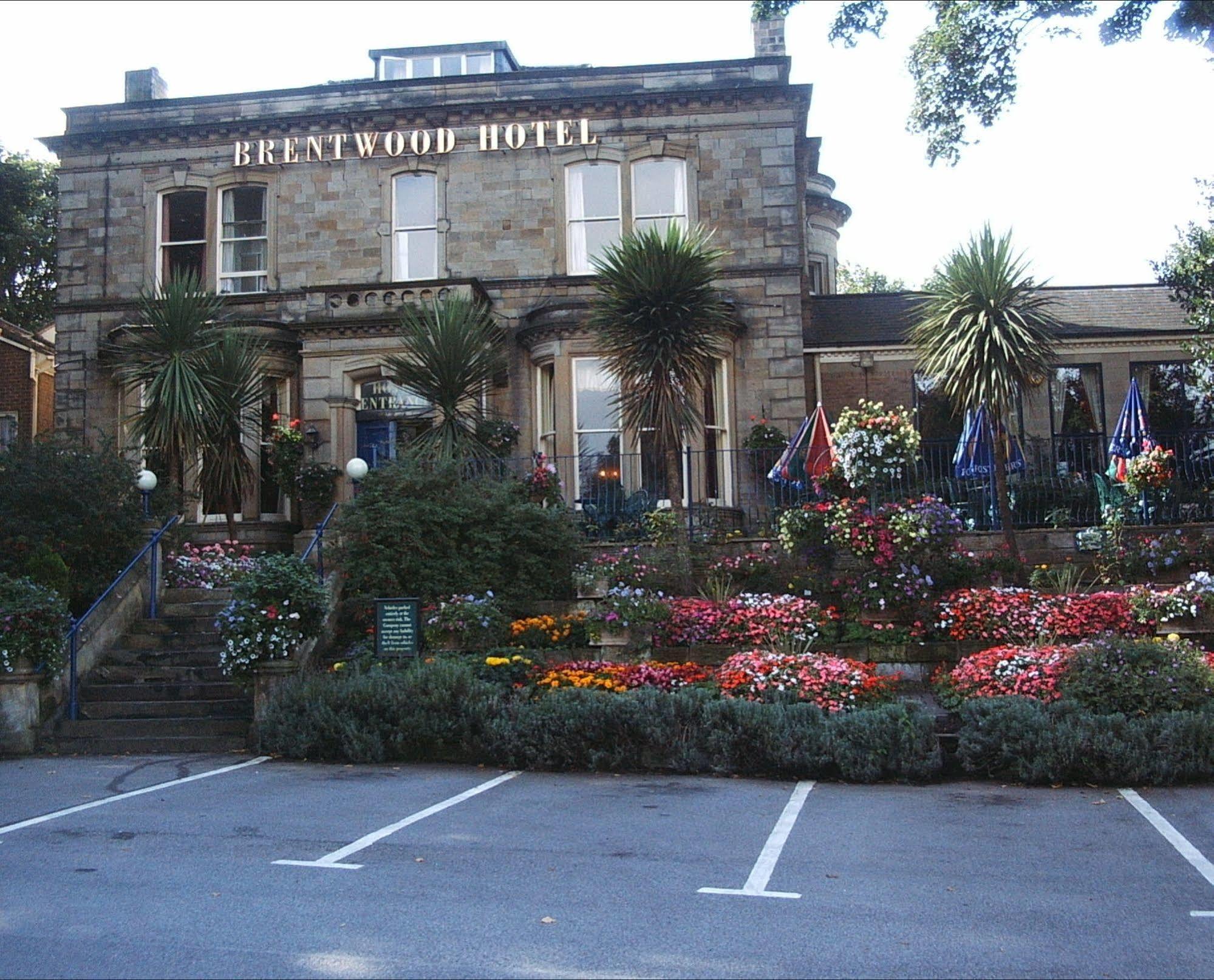 Brentwood Inn By Greene King Inns Rotherham Buitenkant foto